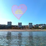 Sunrise Beachfront Relax Apartament