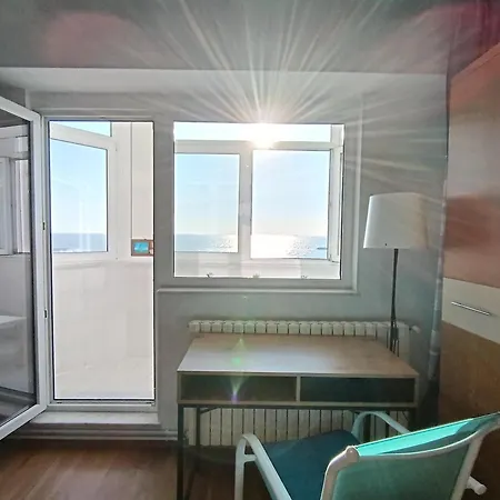 Sunrise Beachfront Relax *