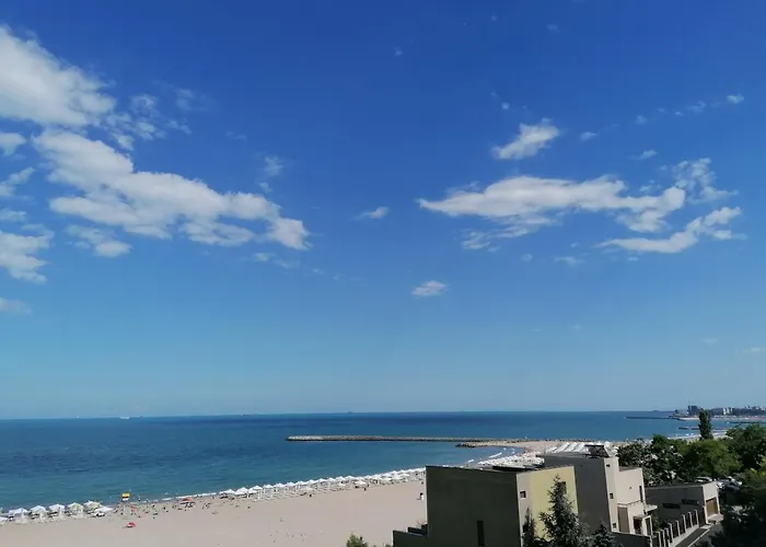 Apartment Sunrise Beachfront Relax