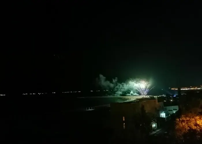 Sunrise Beachfront Relax