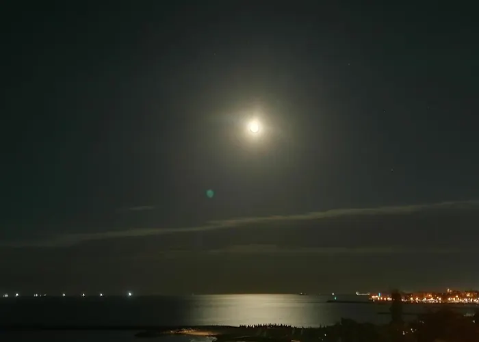 Apartment Sunrise Beachfront Relax